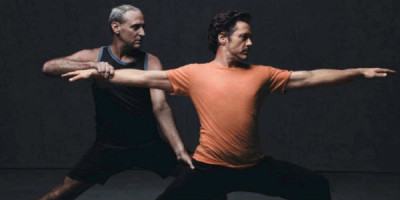 Robert-Downey-Jnr-Yoga-600x300