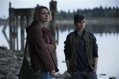 Danette Leeds (Amy Seimetz) and Bullet (Bex Taylor-Klaus) - The Killing _ Season 3, Episode 6 - Photo Credit: Carole Segal/AMC
